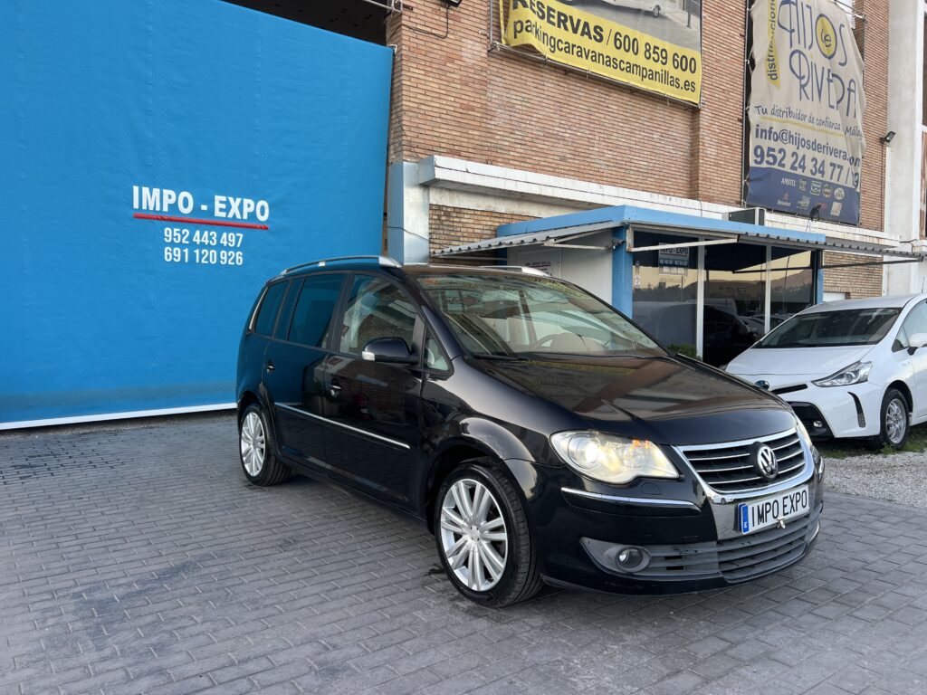 !!!! EN PREPARACION !!!!! VOLKSWAGEN Touran 2.0TDI 170cv 5  Plazas 5600€