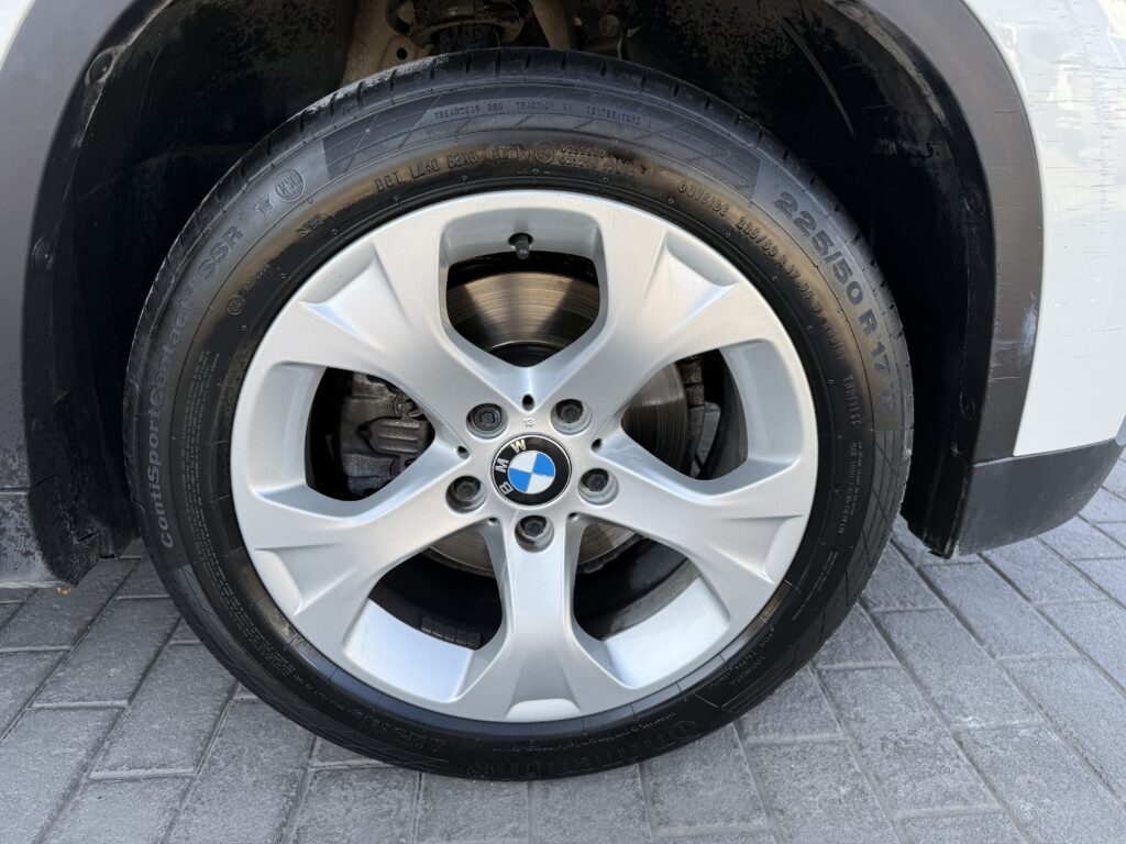 BMW X1 sDrive18d 143cv 1 PROPIETARIO 14500€