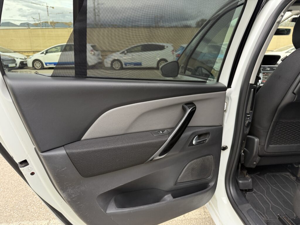 CITROEN Grand C4 Picasso 2.0 BlueHDi 150CV Shine 7 plazas Automatico 8500€